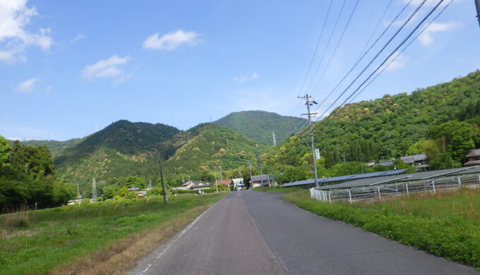 サラサドウダン街道