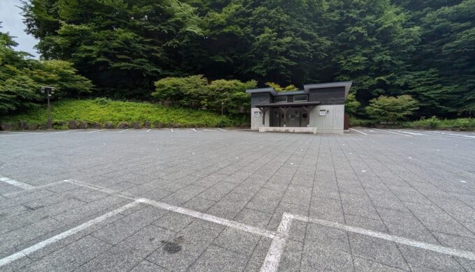 眼鏡橋の駐車場