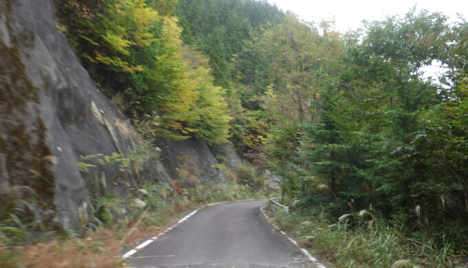 名もなき田舎道