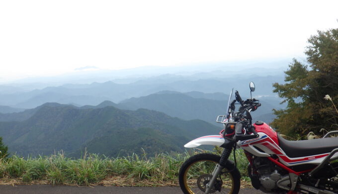 名もなき田舎道