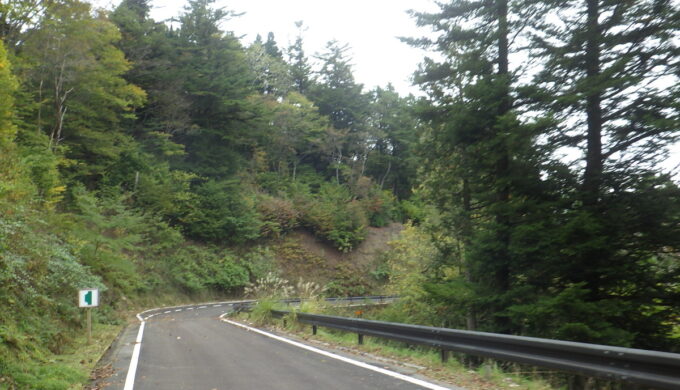 名もなき田舎道