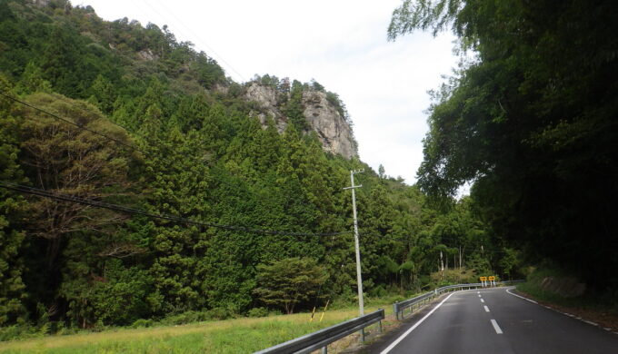 岐阜県道80号(美濃川辺どんぐり街道)