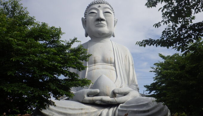 布袋の大仏