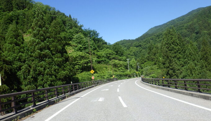 国道303号線